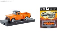 R130-2517 M2 Machines 1958 Chevrolet Apache Stepside
